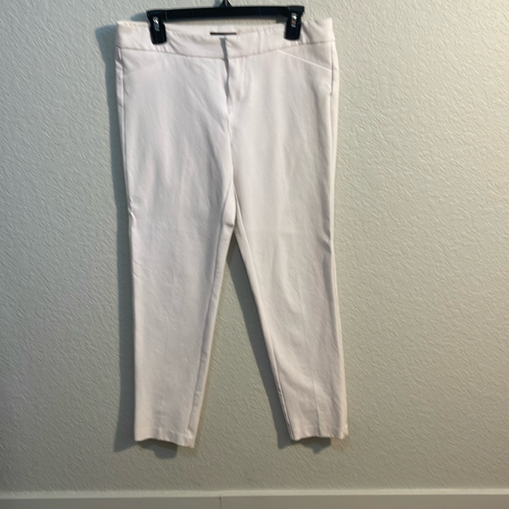 Women’s stretch pants white size 8 skinny leg
